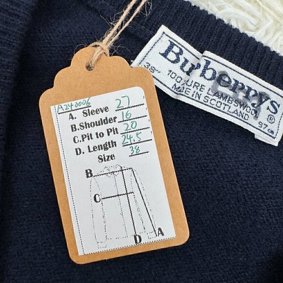 Burberrys Unisex Vintage Pure Lambswool Sweater - Picture 3 of 10